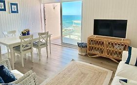 Balcony Beach Apartment • Bba • Moledo